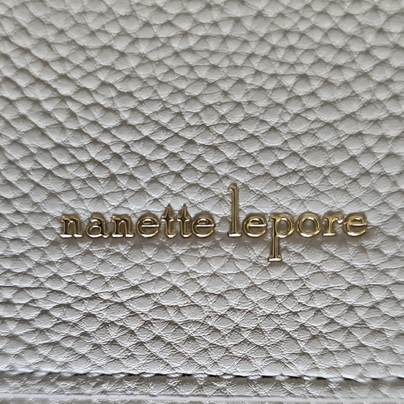 NWT Nanette Lepore Triple Section Crossbody Bag Rice-Multi Magnolia - Picture 2 of 14